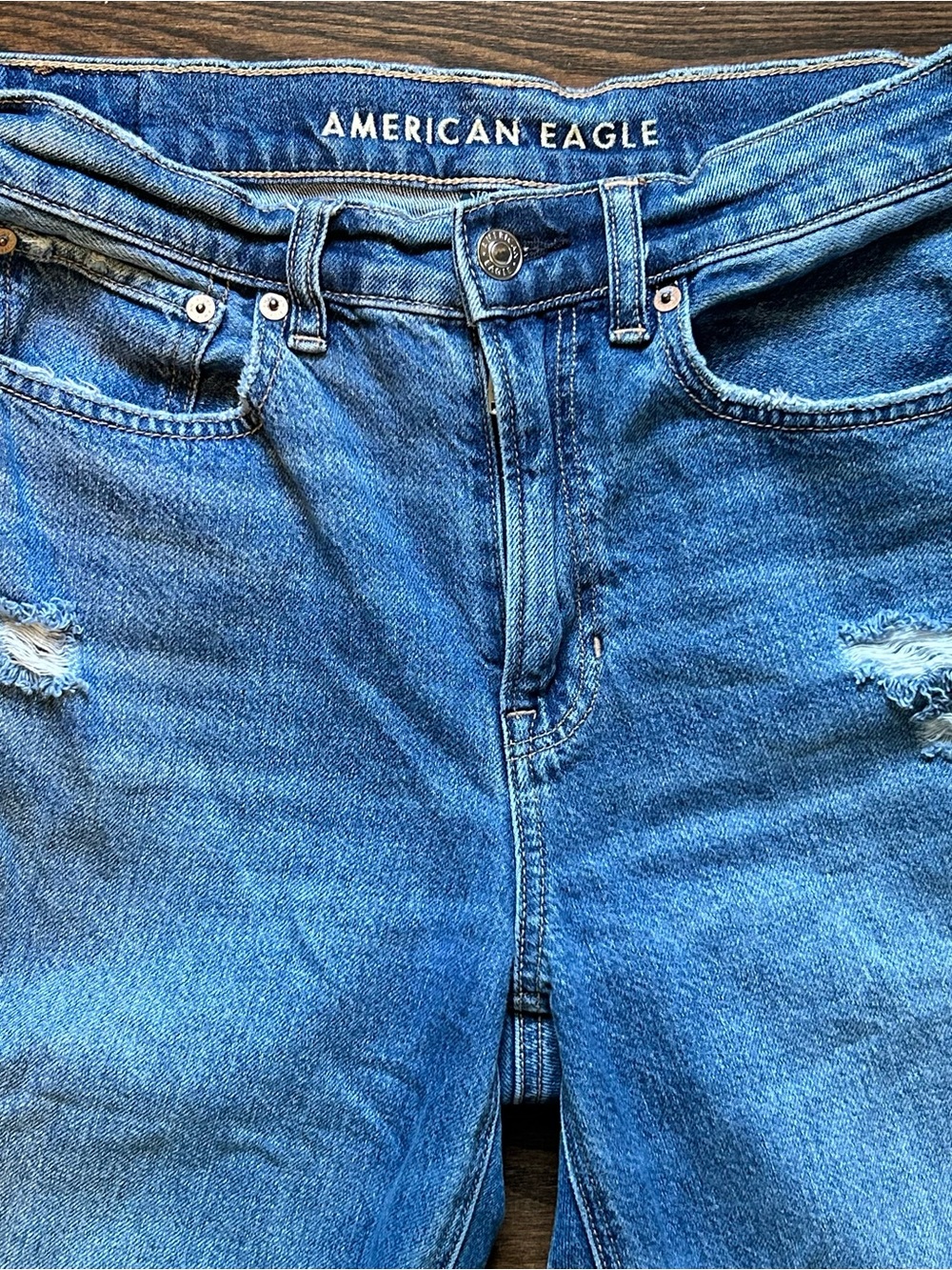 American Eagle Outfitters Wide Leg Distressed Blue Jeans